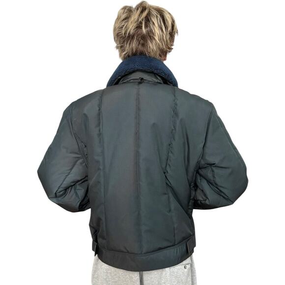 Vintage Refrigiwear navy jacket faux fur collar size XL style 56 - Picture 2 of 16